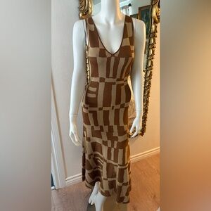 Misa two-tone tan geometric knit dress